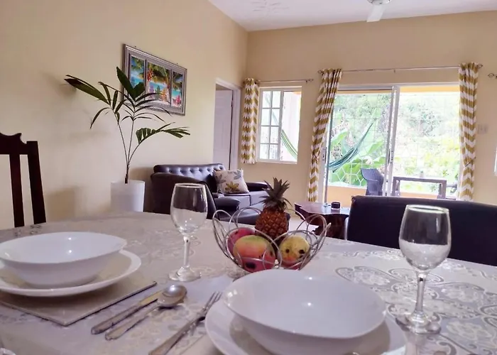 Charming Spacious Relaxing In
